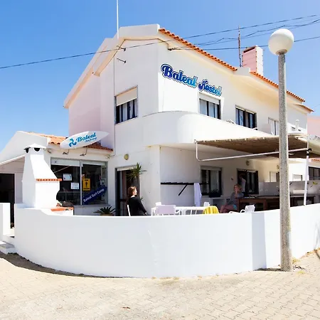 Baleal Surf Camp - 1 * بينيش