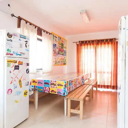 Baleal Surf Camp - 1 * بينيش