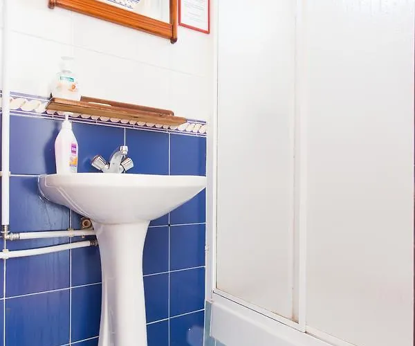 旅馆 Baleal Surf Camp - 1 *