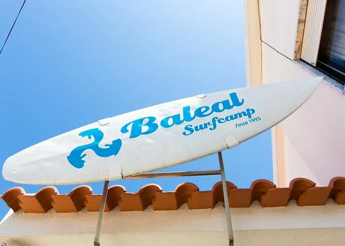 Baleal Surf Camp - 1 * 佩尼契